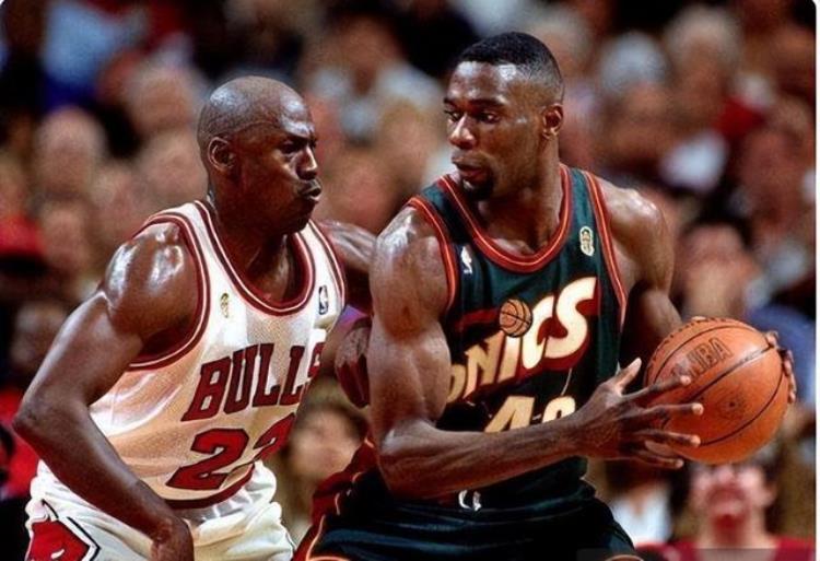 NBA最烧钱的5大爱好交朋友不如做慈善生孩子能让亿万富翁破产