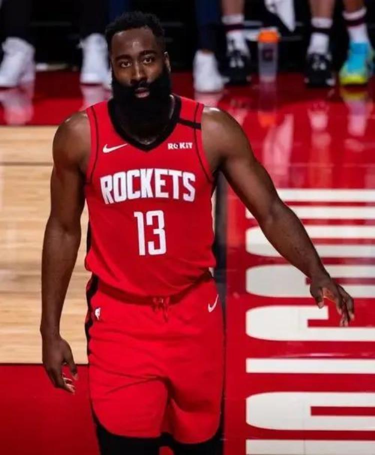 时隔两年央视复播nba「时隔两年央视复播NBA」