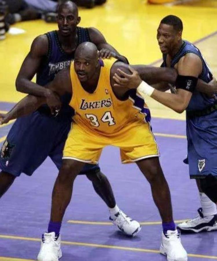 穆托姆博NBA75年只有3个人才能防得住奥尼尔我大梦不够格