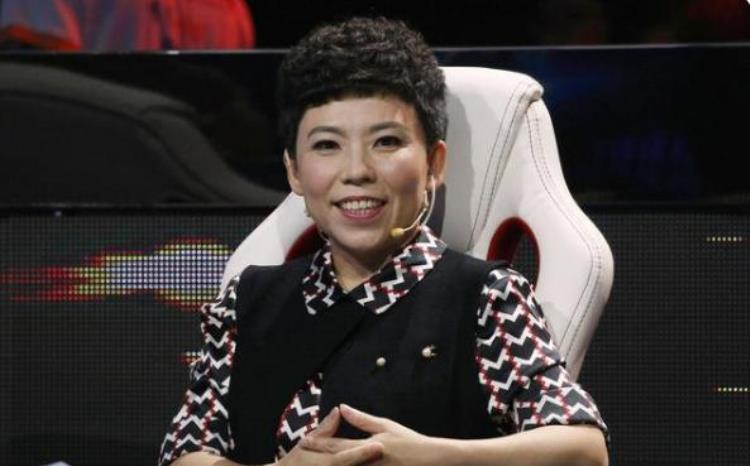知名乒乓球解说引争议直言樊振东真是不行但球迷希望她回归