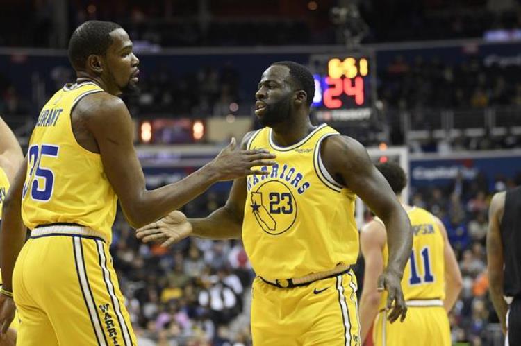 揭秘现场裁判的好帮手nba录像回放中心在线观看「揭秘现场裁判的好帮手NBA录像回放中心」