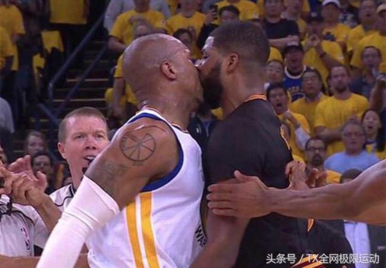 NBA球员冲突「为什么NBA球员发生冲突时总喜欢亲在一起」