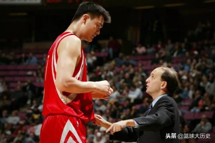 姚明在nba个子最高吗「2米26的大姚只能排第五盘点NBA历史上身高最高的五大球员」