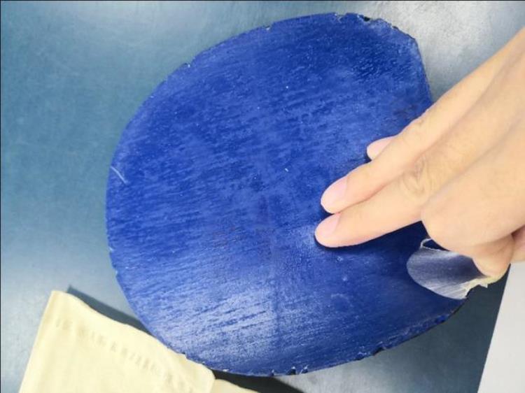 乒乓胶皮如何刷膨胀油「无机胶水打底用膨胀油刷乒乓球套胶上」