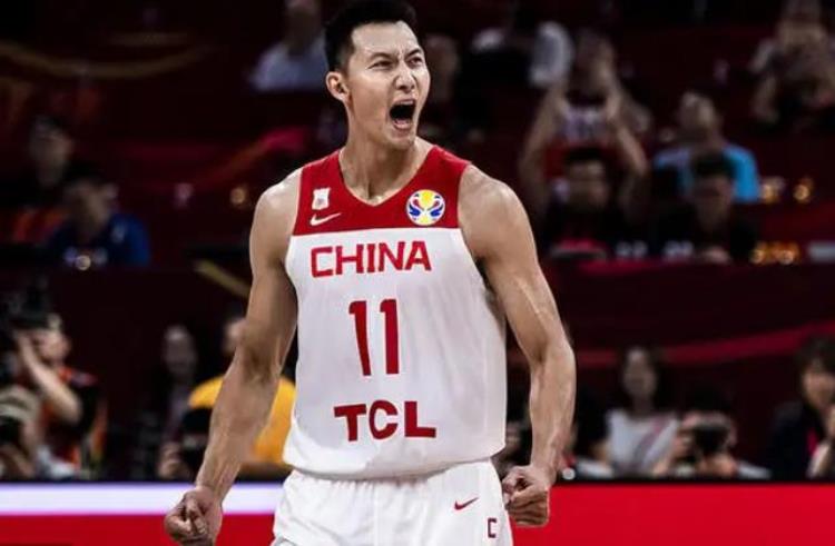 易建联在NBA打了5年退役后能领退休金一年有多少钱