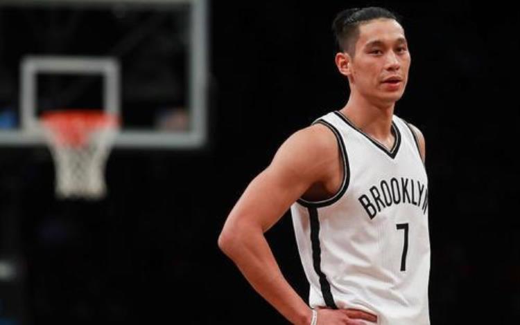 在nba打了10个赛季林书豪一共赚了多少钱「在NBA打了10个赛季林书豪一共赚了多少钱」