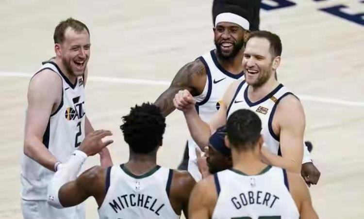 nba最佳阵容看战绩吗「nba常规赛最佳阵容预测数据还是战绩这是个问题」