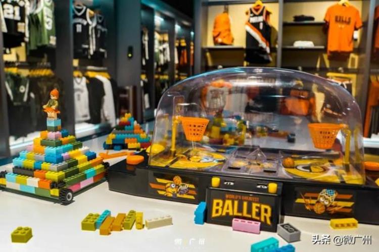 科比官方旗舰店「科比的特别定制NBA全球最大旗舰店来广州了」