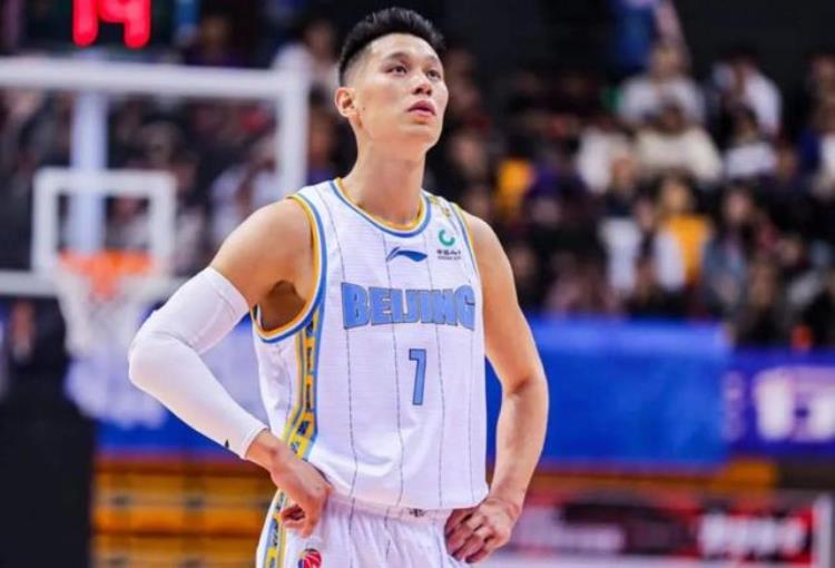 林书豪为什么在nba混不下去「32岁的林书豪为何宁愿回NBA找工作也不愿在CBA当老大」