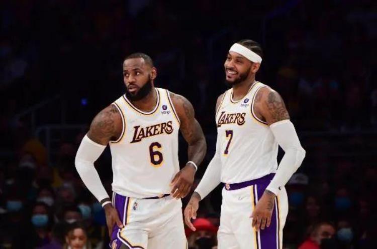 詹姆斯公关做得好「詹姆斯被曝确诊反而成了一场NBA的危机公关」