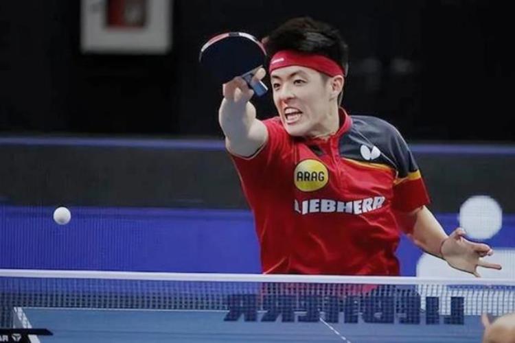 新王登基25岁直板名将大胜夺冠两大乒乓世界冠军成背景板