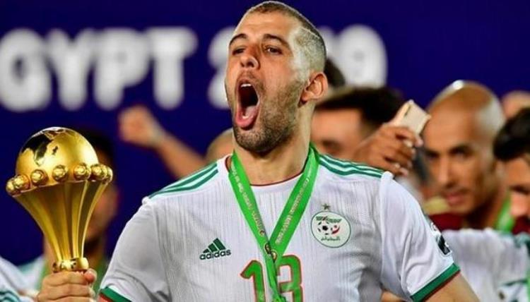 阿尔及利亚队史十大足球运动员「阿尔及利亚队史十大足球运动员」