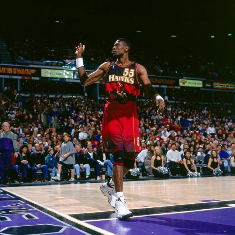 盘点nba场均不到10分却依旧入选名人堂的球员「盘点NBA场均不到10分却依旧入选名人堂的球员」