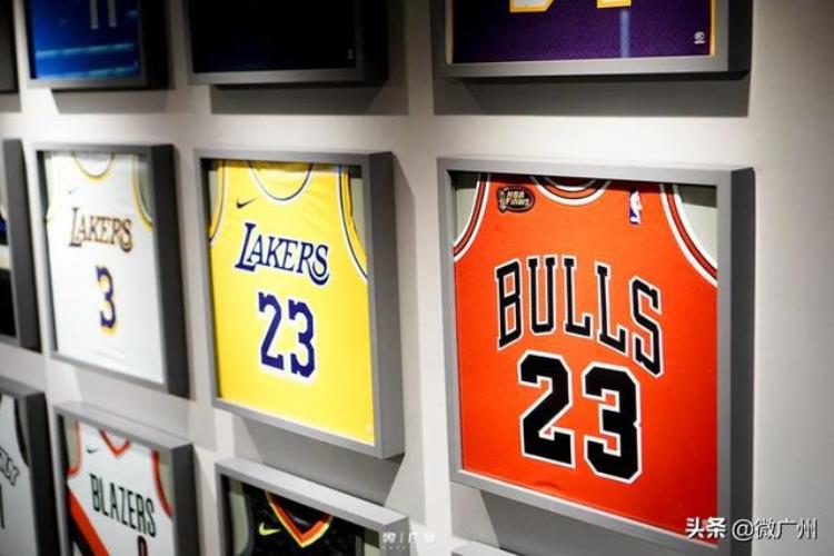 科比官方旗舰店「科比的特别定制NBA全球最大旗舰店来广州了」