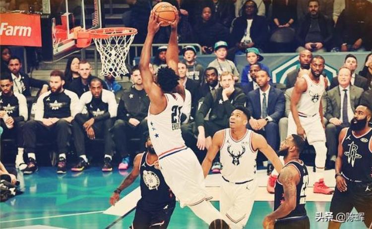 篮球被称为「NBA已逐渐成为篮球的代名词而这样的定义不无道理」