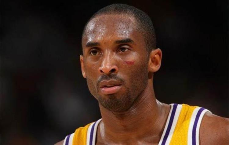 NBA现场十大意外事件马刺球馆有蛇有蝙蝠基德制造免费暂停