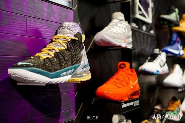 科比官方旗舰店「科比的特别定制NBA全球最大旗舰店来广州了」