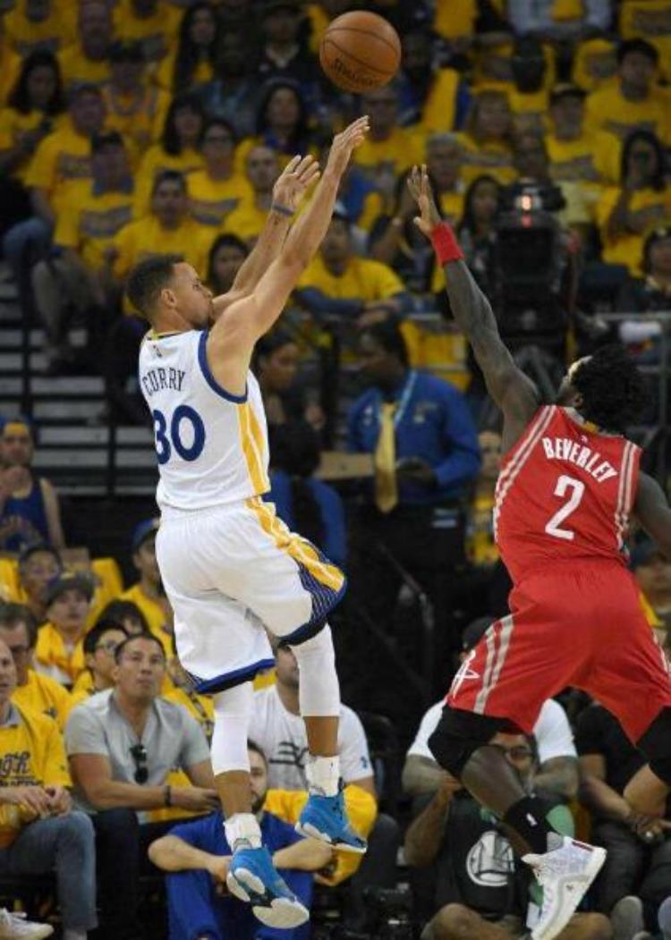 邓肯最强的一年「邓肯之后NBA谁还能拿下1000胜说出来你别不信」
