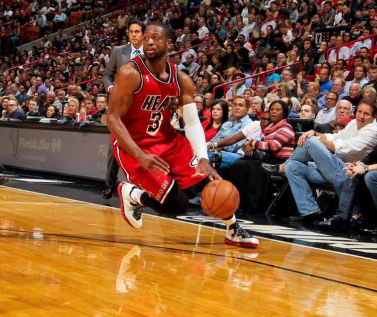 nba球星绰号大全「名扬四海盘点NBA绰号最好听的十大球星外号比名字还响亮」