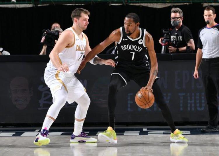 nba最佳阵容看战绩吗「nba常规赛最佳阵容预测数据还是战绩这是个问题」