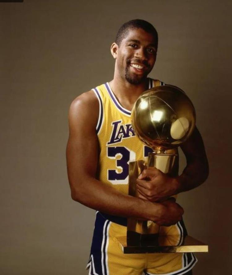 nba历史联盟第一人魔术师最为可惜的球员「nba历史联盟第一人魔术师最为可惜」