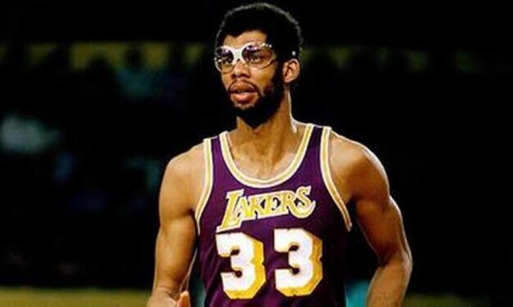 篮球眼镜的NBA历史