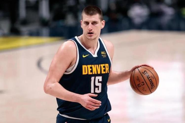 姚明几次入选NBA全明星「美媒列出了NBA近20年选秀中每年最好的三名球员姚明入选」