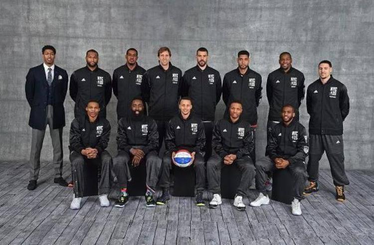 NBA全明星全家福「你的回忆在这里NBA全明星全家福回顾20082018」