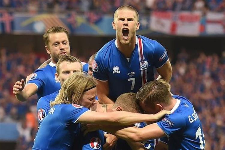冰岛奇迹背后他们身上的小众球衣品牌Errea也藏着商业逻辑B面世界杯