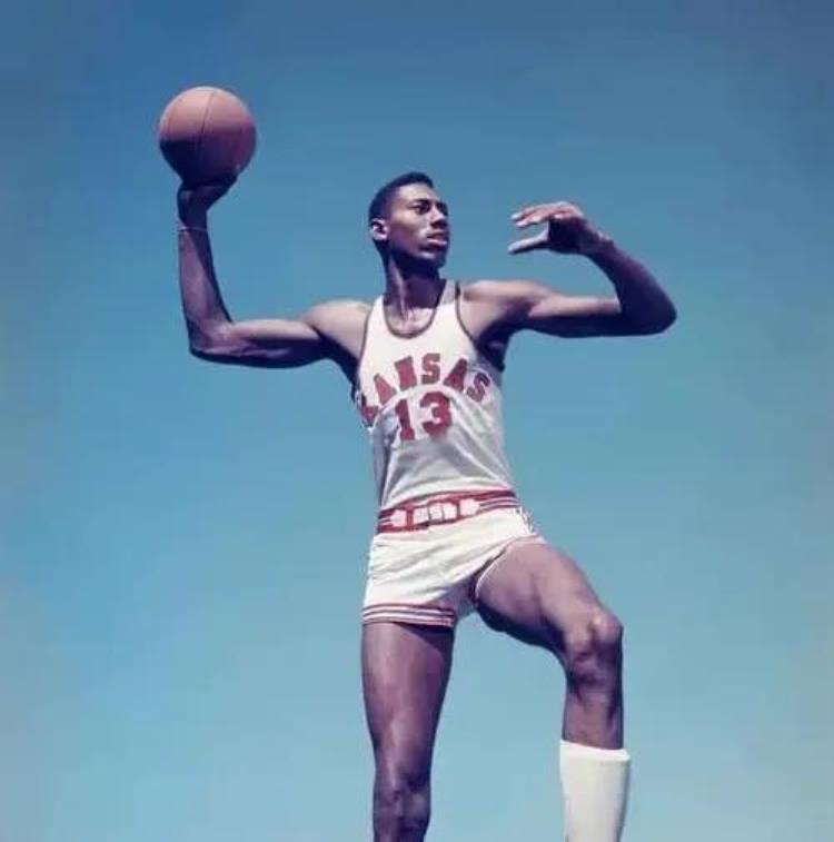 nba联盟的发展历程以及几只王朝球队和标志性球星「NBA联盟的发展历程以及几只王朝球队和标志性球星」