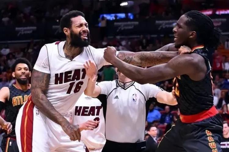 NBA球星阿泰打架,阿泰斯特承认打不过大本