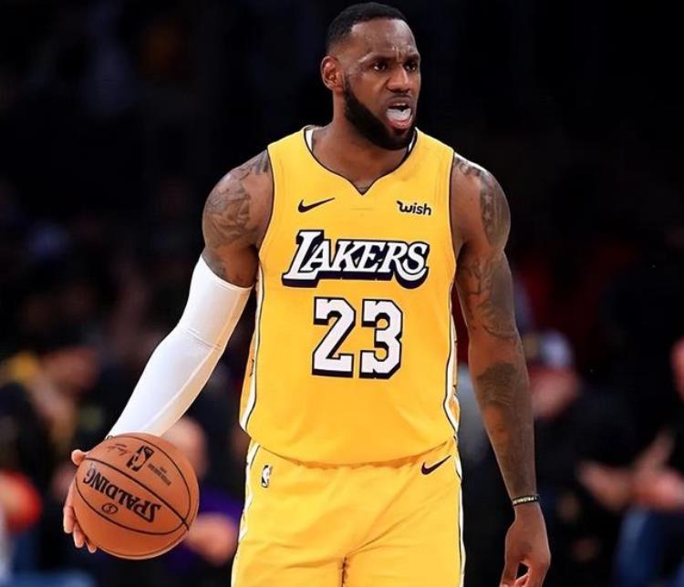 邓肯第几顺位被选中「大梦评NBA历史最强五人组科比邓肯均落选球迷保底拿状元签」