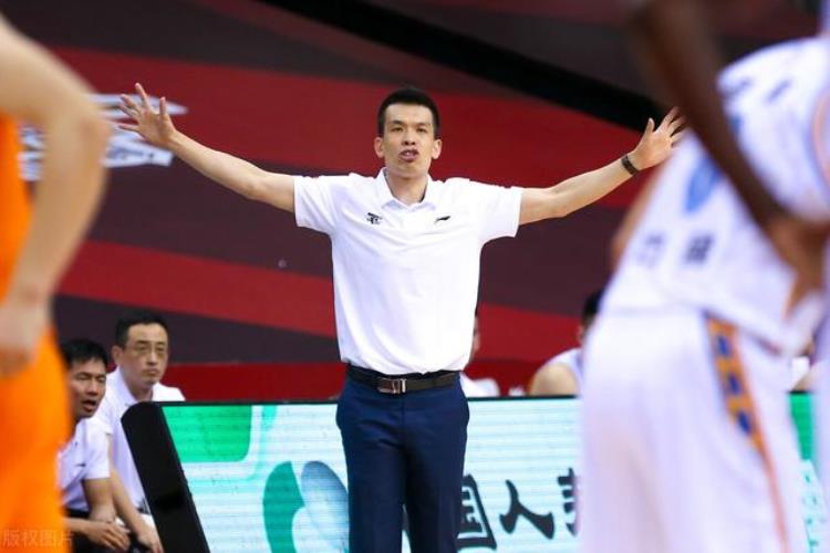 破案了曾凡博冲击NBA失败原因找到杜锋说出公道话拔苗助长