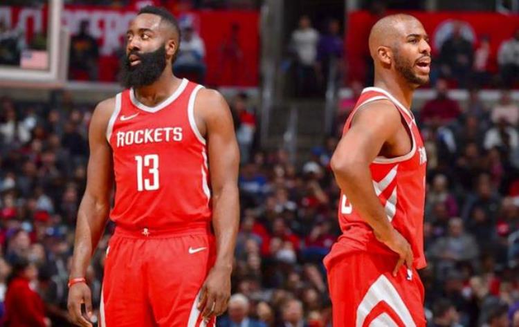 05年保罗第四顺位进入NBA排在他前面的成就如何状元榜眼水货