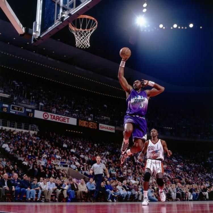 Nba75大巨星「nba75大巨星卡尔马龙」