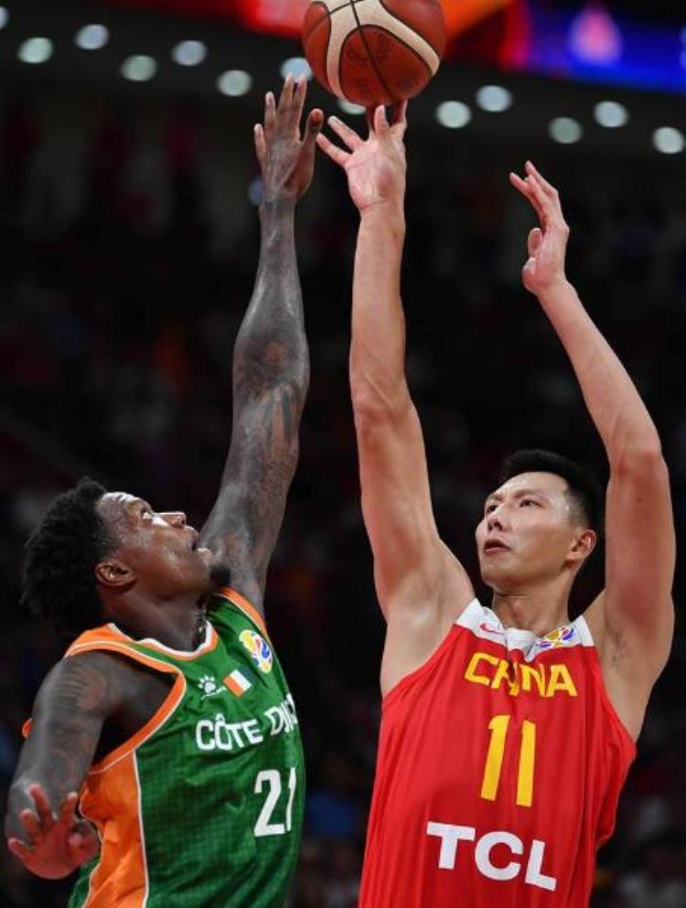 中国男篮一哥易建联在NBA呆了5年最后为何无法立足