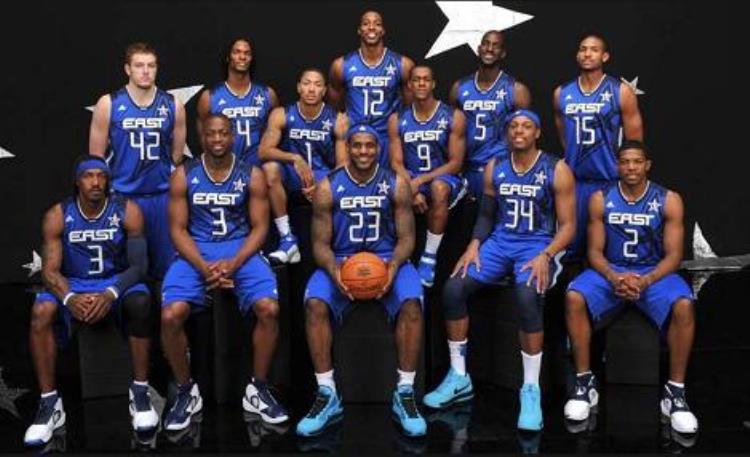 历届NBA全明星合影「最全NBA历届全明星合影心血整理致敬青春回忆满满」