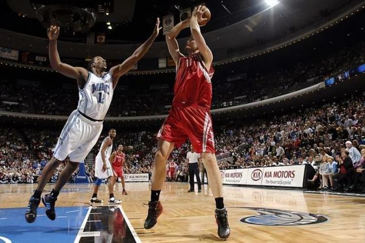 告别nba加盟台湾霍华德打了18年赚了多少薪水「告别NBA加盟台湾霍华德打了18年赚了多少薪水」