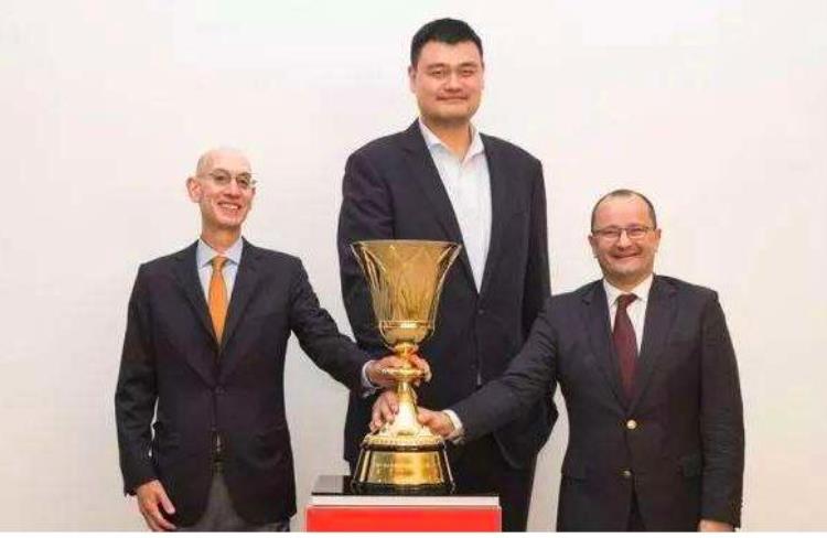 美国死亡突破8万人NBA将损失300亿萧华宣布涉及中国重大决定