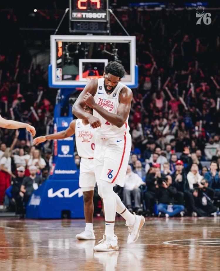 NBA球员上脚戈登穿AG3人民很行中国球鞋很帅气