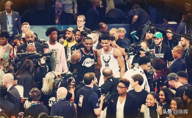 篮球被称为「NBA已逐渐成为篮球的代名词而这样的定义不无道理」