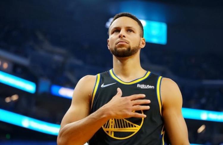 臂展短适合打篮球吗「臂展短能打NBA吗这5位不仅打了而且都成为了巨星」