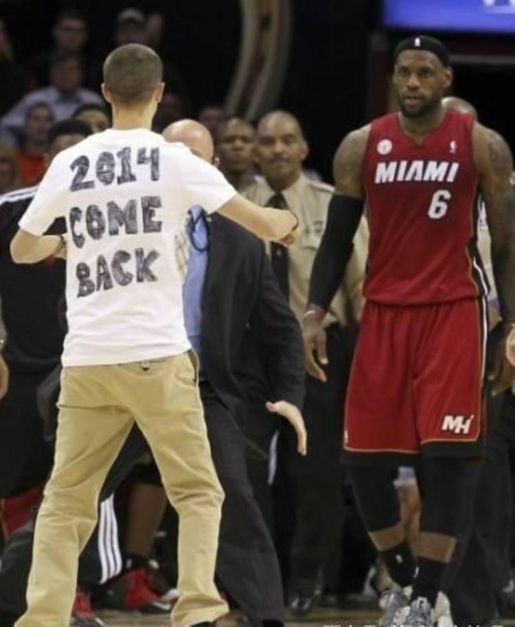 NBA现场十大意外事件马刺球馆有蛇有蝙蝠基德制造免费暂停