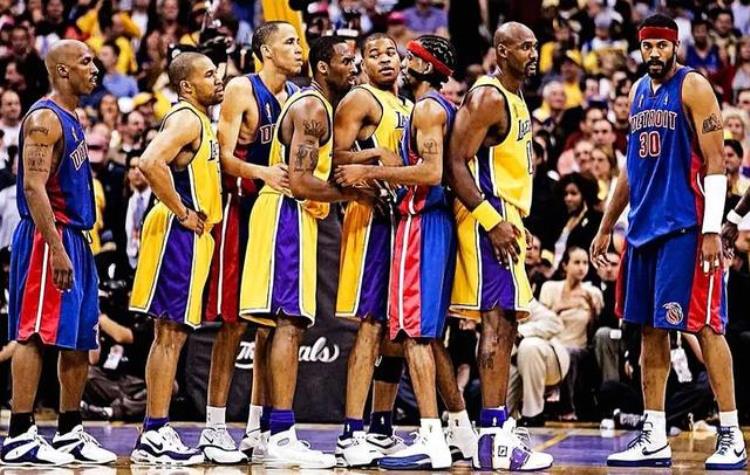 为什么越来越少人看nba「为何看NBA的人越来越少没时间只是借口这5点原因让比赛变乏味」