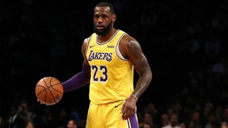 新秀年拿mvp「新秀赛季就巅峰盘点NBA最年轻的十大MVP巨星可遇不可求」