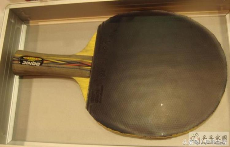 刘柏林修理乒乓球拍的草根专家乒乓生活