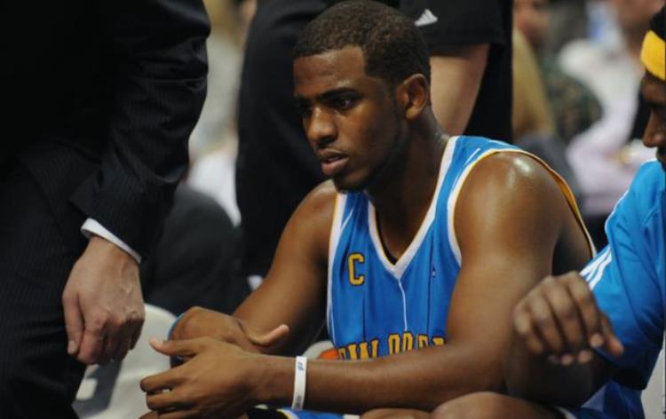 05年保罗第四顺位进入NBA排在他前面的成就如何状元榜眼水货