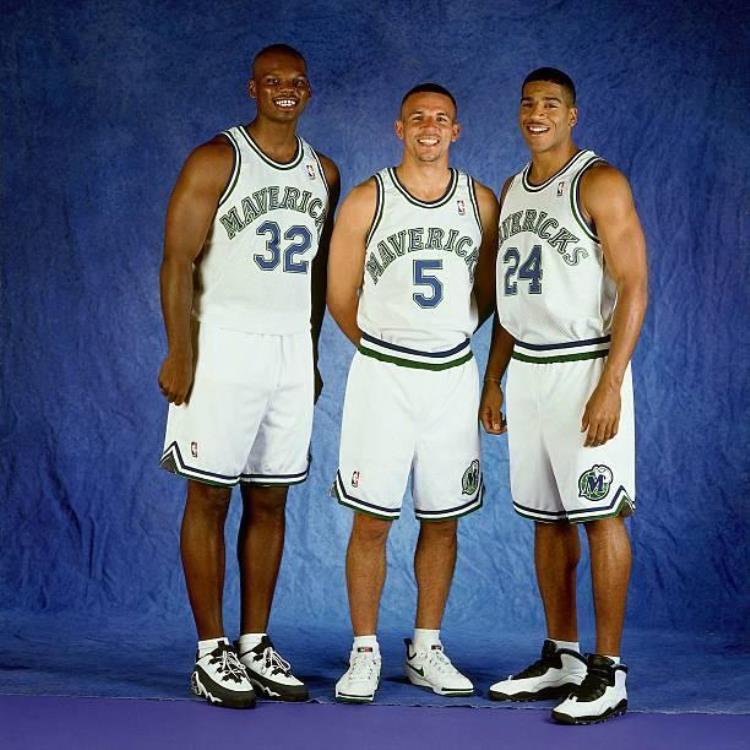 nba内讧集锦「后院起火NBA历史七大内讧事件他们建立王朝最终却一拍两散」