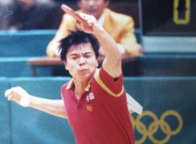 第一位乒乓球奥运男单冠军「前国乒名将现身曾夺得首枚乒乓球奥运男双金牌你认识他吗」