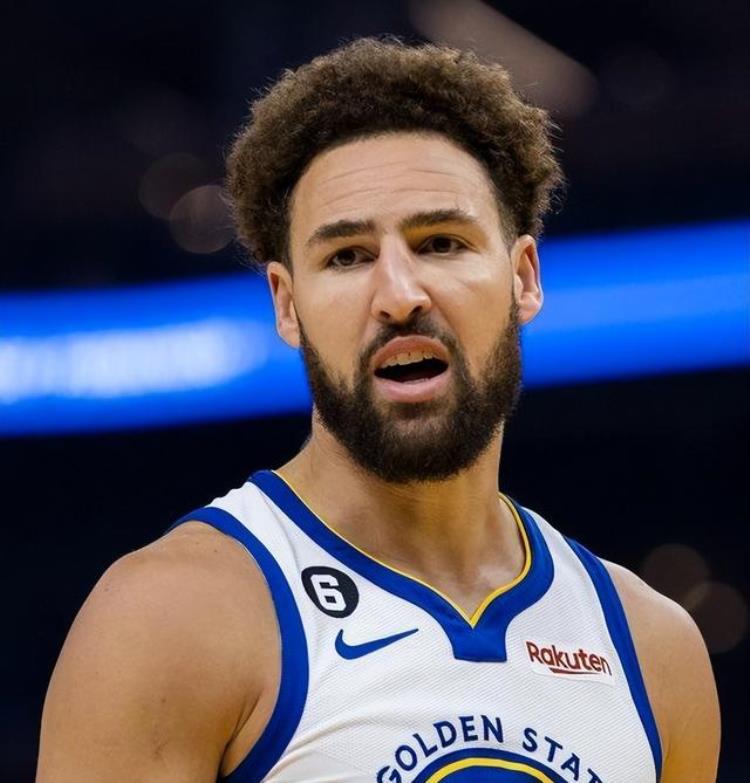 适合詹姆斯体系的球员「都说詹姆斯对阵容要求高那NBA现役最适合他的队友都是谁」
